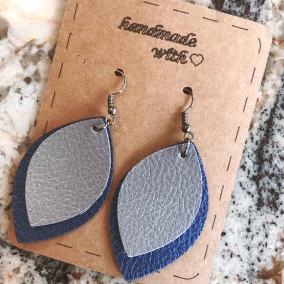 Jewelry - Earrings